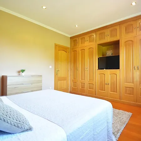 Chalet De Playa En Nyaraló